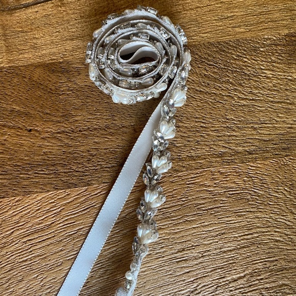 Beautiful Pearl and Crystal wedding belt